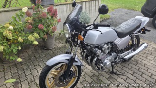 Honda CB CB 750F 1983