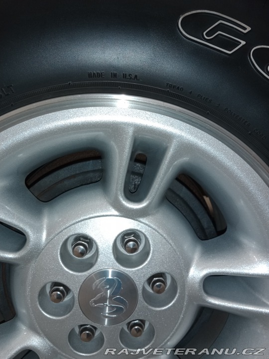 Dodge Ostatní modely Durango 5.9 SLT kompresor 1999