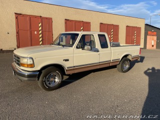 Ford F F-150 5.0L EFI V8 1993