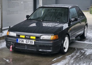 Mazda 323 bg GT 1.8l 1992