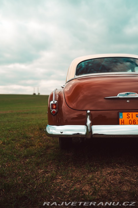 Chevrolet Ostatní modely Styleline Deluxe 1952