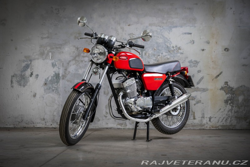 Jawa 250 CALIFORNIAN 4T (10 ks)