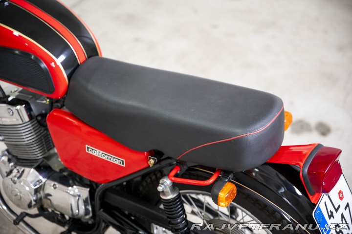 Jawa 250 CALIFORNIAN 4T (10 ks) 2015