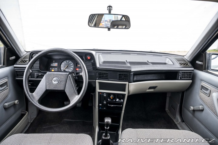 Opel Kadett 1.3 LS 1988