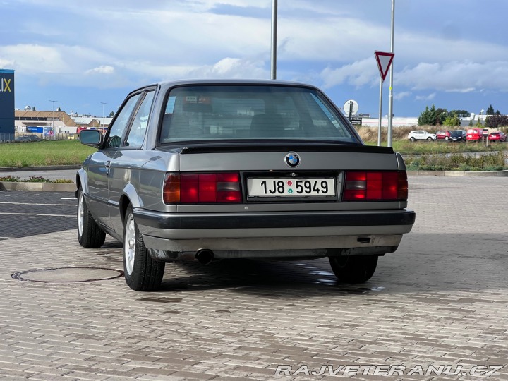 BMW 3 E30 316i 1989