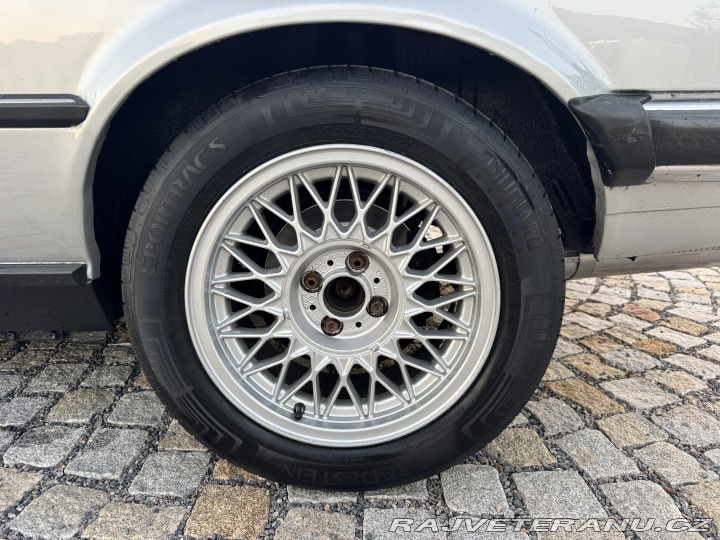 BMW 3 E30 325i cabrio 1986