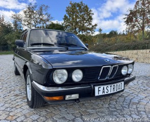 BMW 5 E28 528i