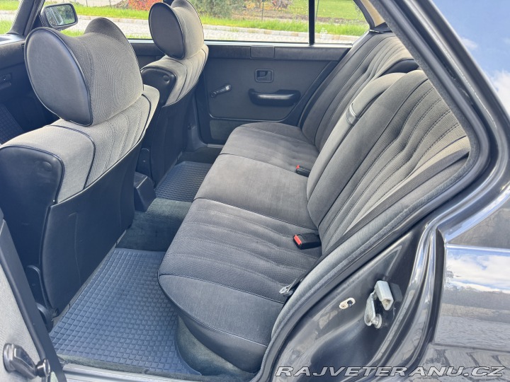 BMW 5 E28 528i 1982