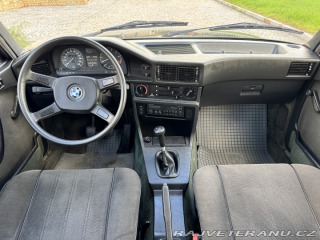 BMW 5 E28 528i 1982