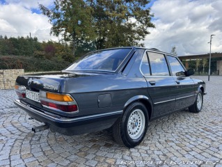 BMW 5 E28 528i 1982