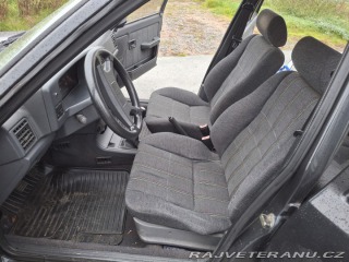 Peugeot 309  1991