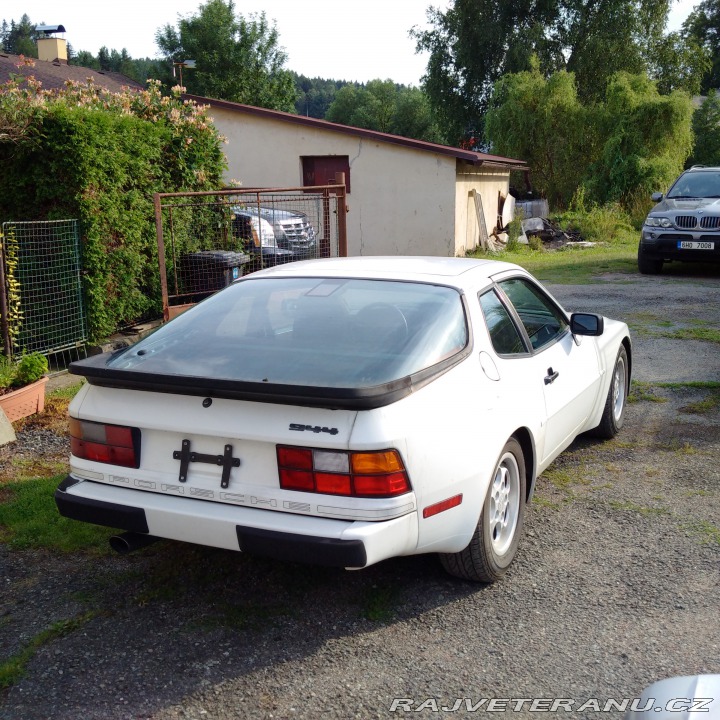 Porsche 944 2.5 1886
