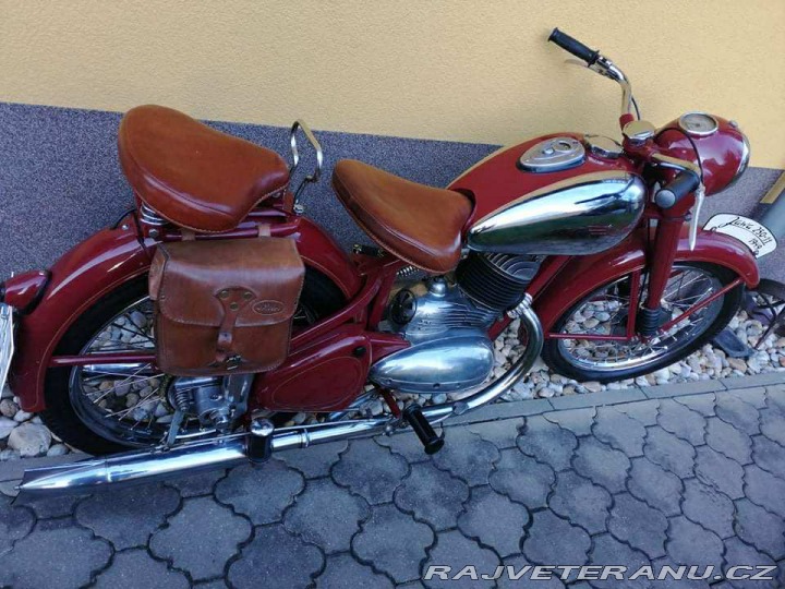 Jawa 250 Pérák 1949