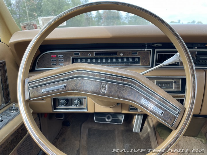 Lincoln Town Car 1974