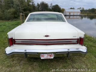 Lincoln Town Car 1974
