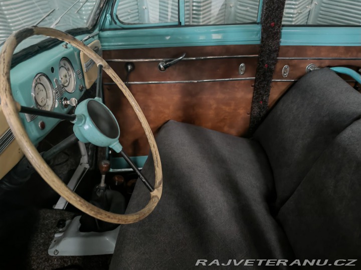 Moskvič 401 1950