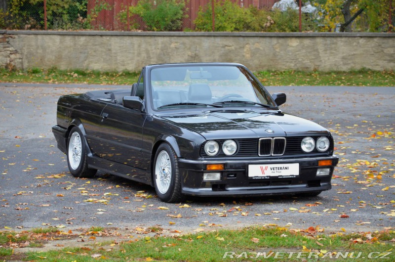 BMW 3 325i E30