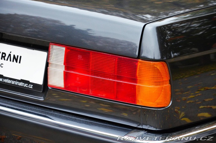 BMW 3 325i E30 1986