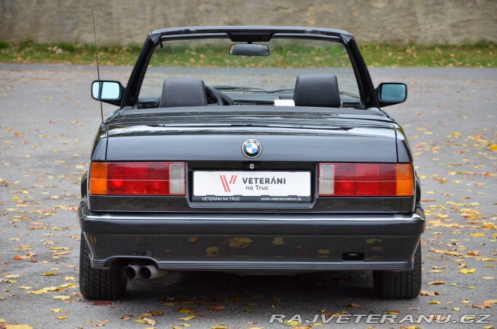 BMW 3 325i E30 1986