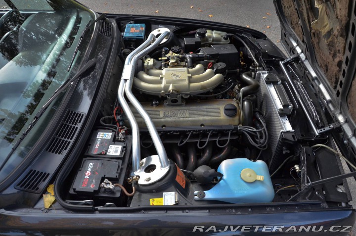 BMW 3 325i E30 1986