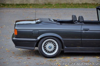 BMW 3 325i E30 1986