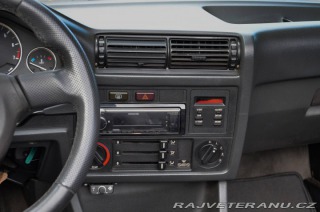 BMW 3 325i E30 1986