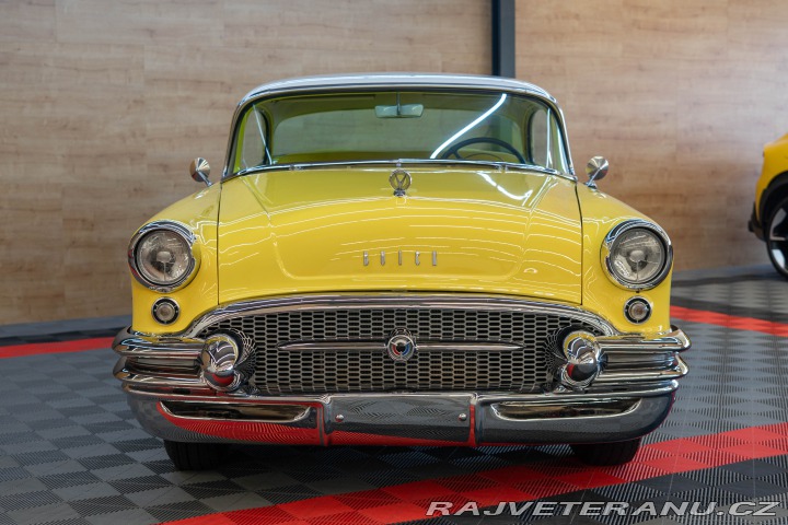 Buick Special Riviera model 46R 1955