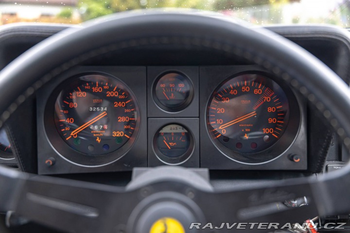 Ferrari 512 BBi 1986