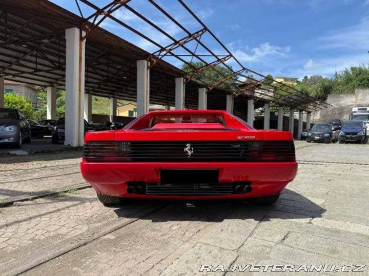 Ferrari Testarossa 1990