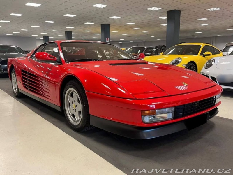 Ferrari Testarossa 