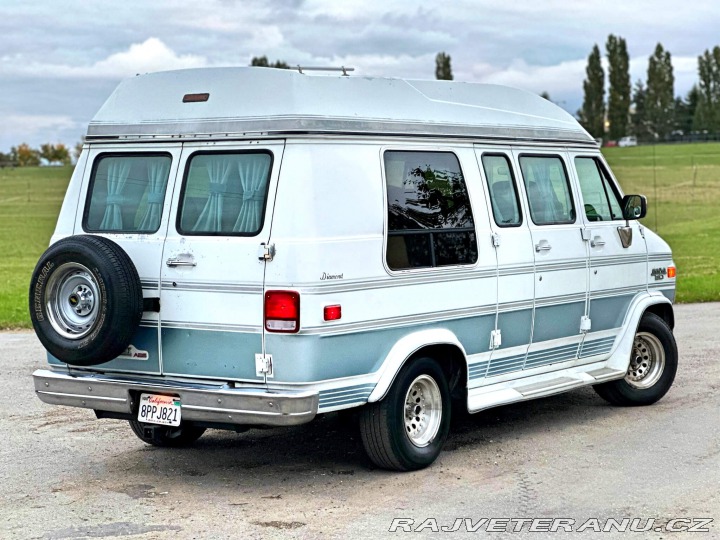 Chevrolet G20 5.7 V8 | Diamond 1993