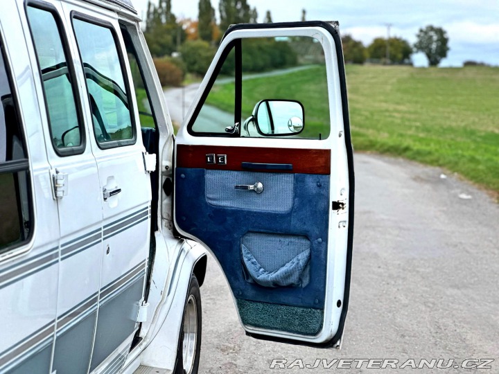 Chevrolet G20 5.7 V8 | Diamond 1993