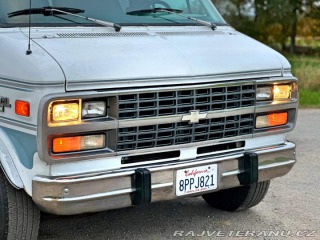 Chevrolet G20 5.7 V8 | Diamond 1993