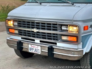 Chevrolet G20 5.7 V8 | Diamond 1993