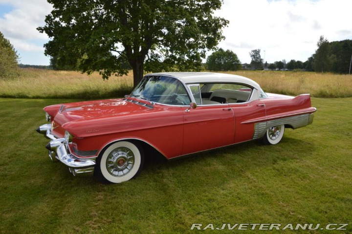 Cadillac Fleetwood 1957