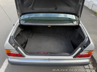 Mercedes-Benz Ostatní modely w124 1990