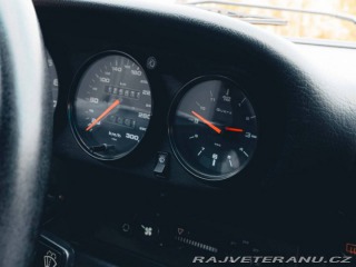 Porsche Ostatní modely 964 Carrera 2 1990