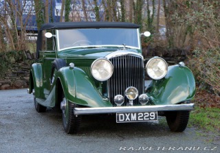 Bentley 4½ Litre Vanden Plas (4) 1937
