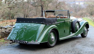 Bentley 4½ Litre Vanden Plas (4) 1937