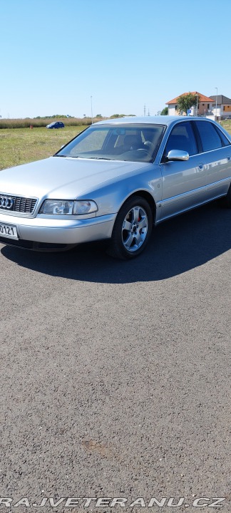 Audi S8 D2 1997