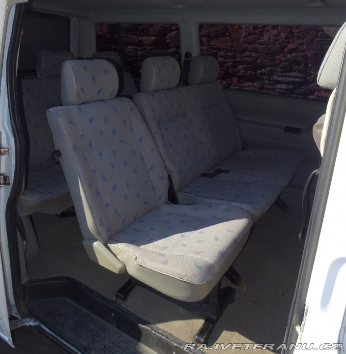 Volkswagen T4 Transporter 2.4D minibus 1994
