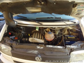 Volkswagen T4 Transporter 2.4D minibus 1994