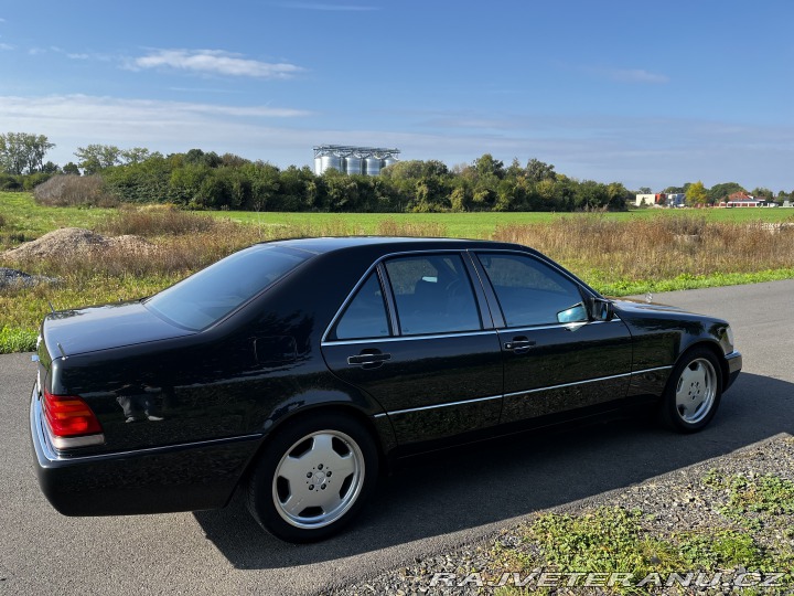 Mercedes-Benz S 1993