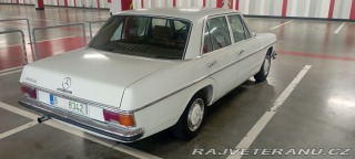 Mercedes-Benz 220 W115 /8 220 D 1971