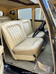 Bentley R Type Sports Saloon (4) 1953