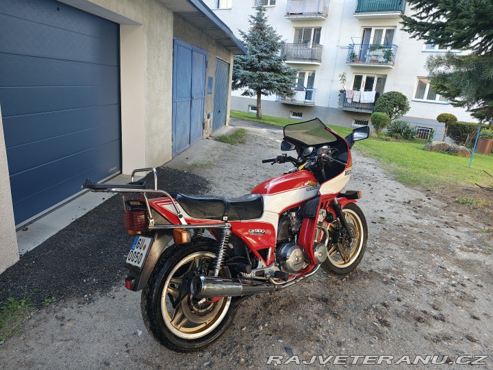 Honda CB 900 Bol d or F2 1982