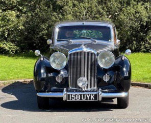Bentley R Type Sport Saloon (4) 1953