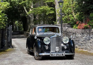 Bentley R Type Sport Saloon (4) 1953