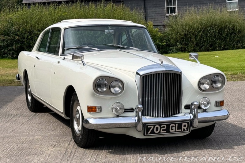 Bentley S3 Continental (4)