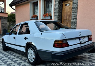 Mercedes-Benz E W124 1987